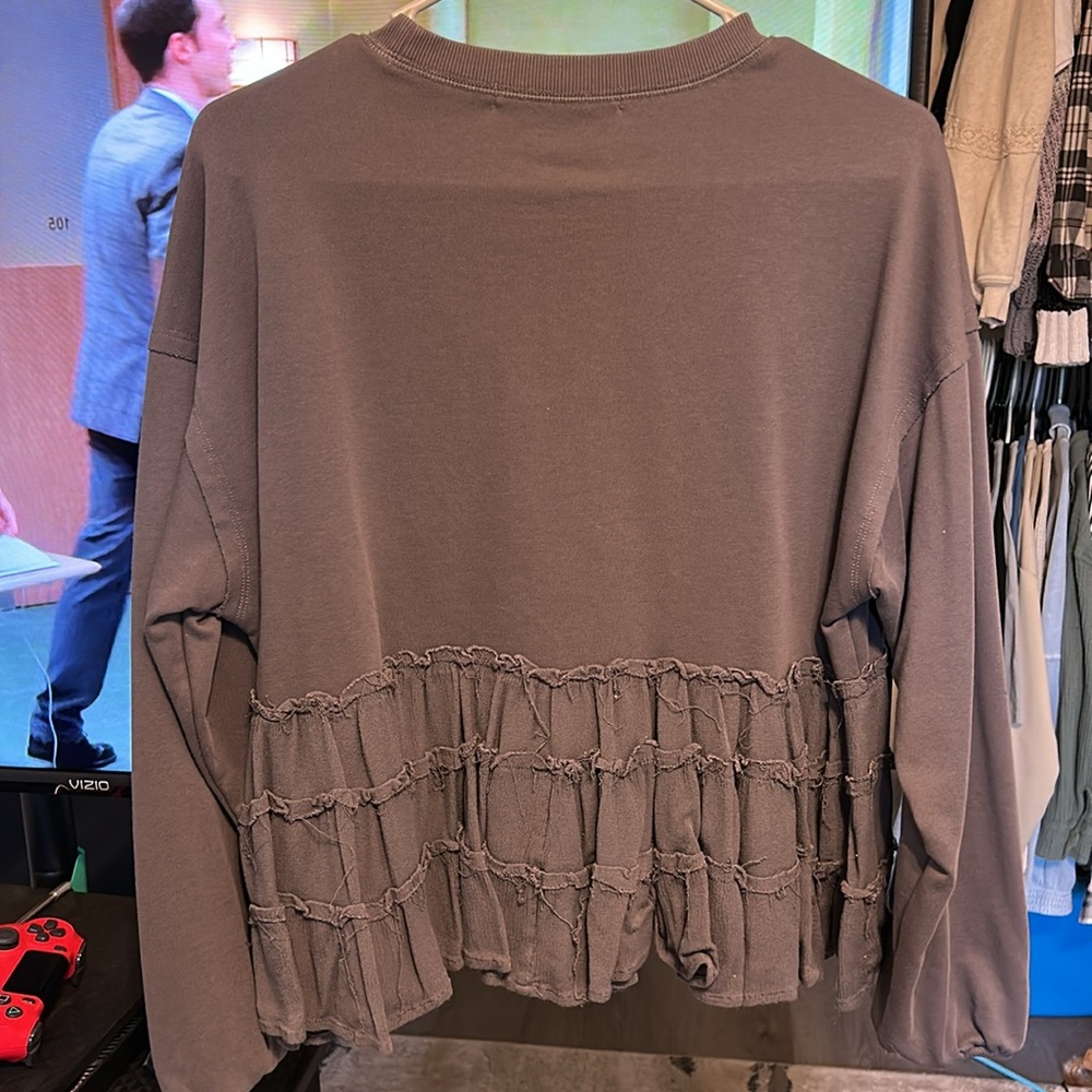 Gray Ruffled Women's Top - Picture 2 of 3